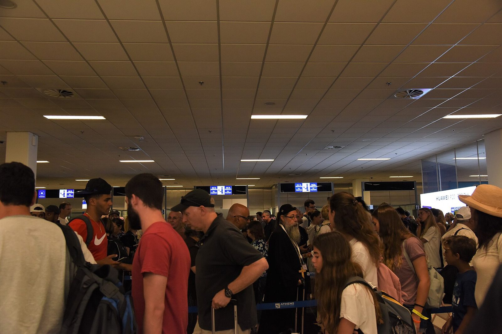 Border inspection passport check lanes